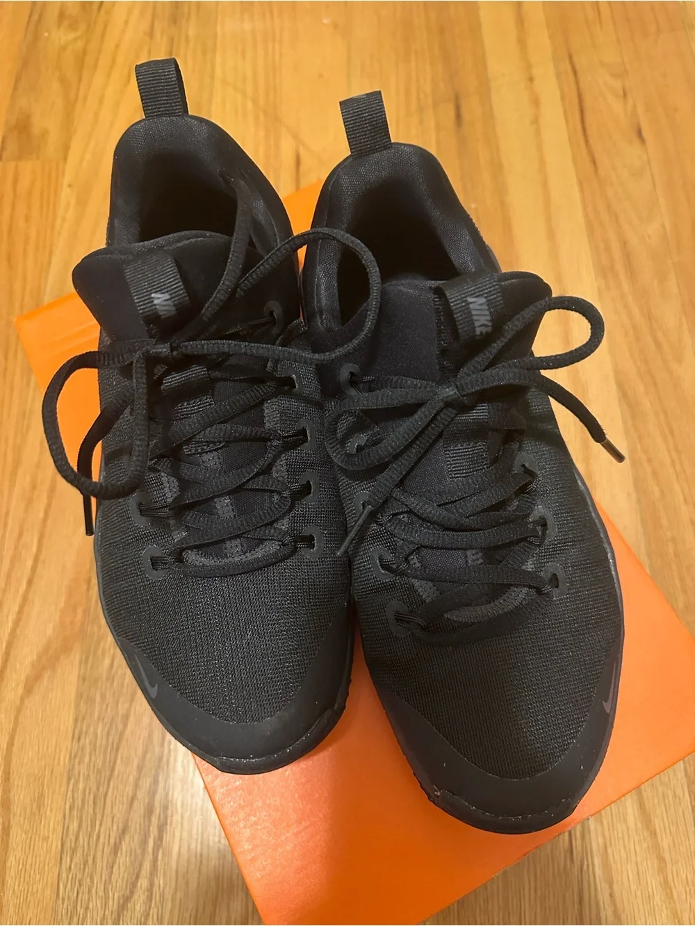 Nike free Metcon 6 women’s Black Athletic Sneakers